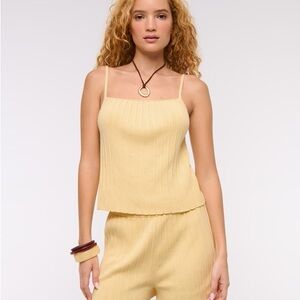 Abercrombie and fitch Pleated Squareneck Sweater Tank yellow - M - worn once!